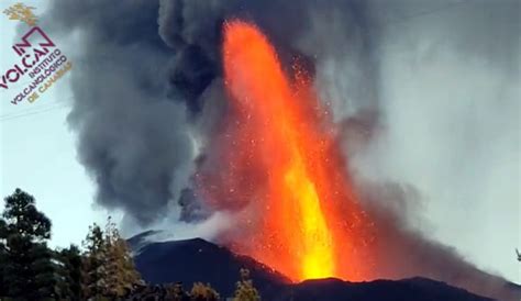 What Is It Called When A Volcano Collapses On Itself